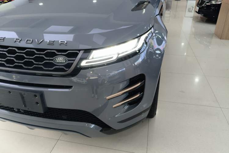 Used Land Rover Range Evoque 2020 249 PS R-DYNAMIC S Sport Edition Left Front Headlight