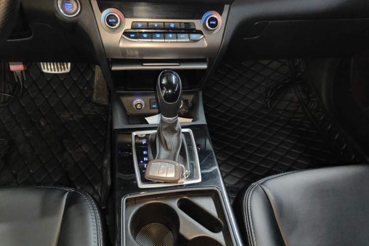 Used Hyundai Mistra 2017 1.8L Automatic Smart GLS China V Standard Gear Lever