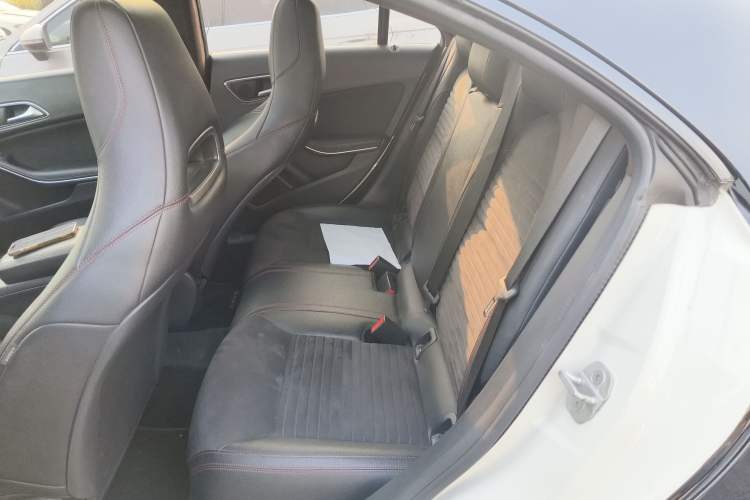 Used Mercedes-Benz CLA 2015 CLA 220 4MATIC
