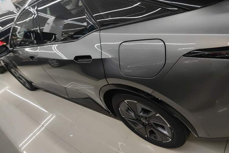 Used Toyota bZ3 2023 616 km Long-Range PRO
