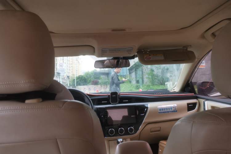 Used Toyota Corolla 2014 1.6L CVT GL-i Headliner