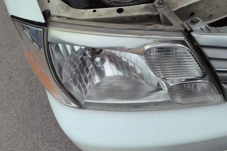 Used Jinbei Express 2018 2.0L Standard Version V19