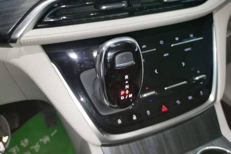 Used Buick GL8 2023 ES Lu Zun Comfort Model
