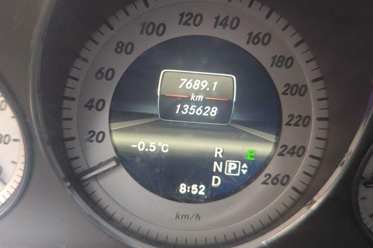 Used Mercedes-Benz GLK-Class 2013 GLK 300 4MATIC Fashion Model