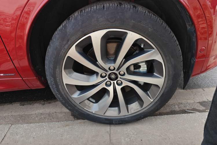 Used Land Rover Discovery Sport 2020 249 PS R-Dynamic Performance Tech Edition 7 Seats
