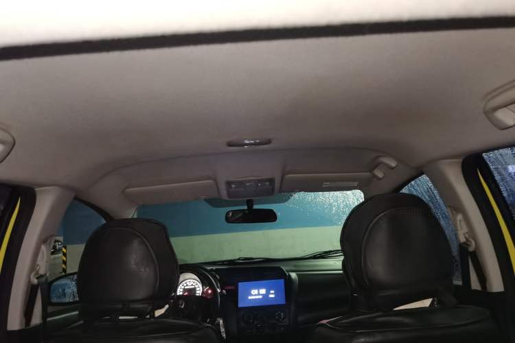 Used Honda Fit 2014 1.5L LX Manual Comfort Model