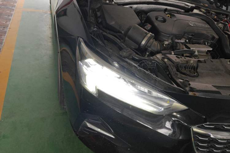 Used Buick Regal 2020 552T Luxury Version Right Front Headlight