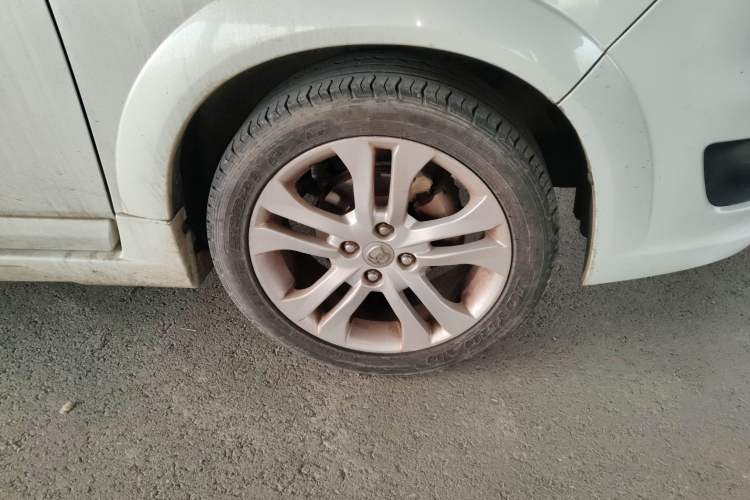 Used Suzuki Liana A6 2014 Hatchback 1.4L Manual Enjoyment Model
