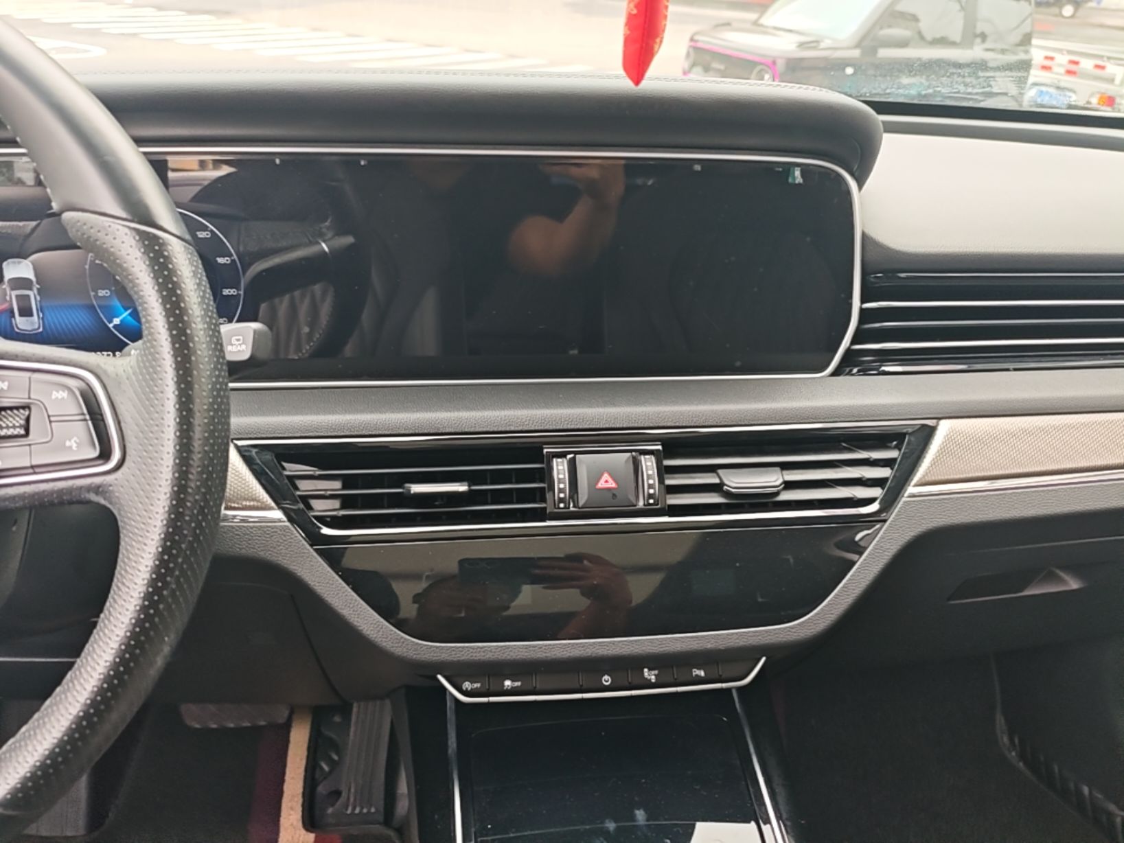 Hongqi HS5 2022 Revised Version 2.0T Smart Connect Flagship Edition — снимка 15