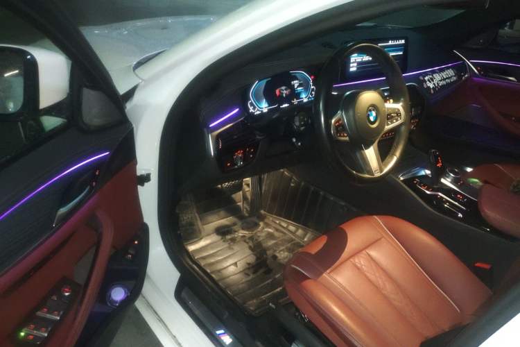 Used BMW 5 Series New Energy 2021 535Le M Sport Package
