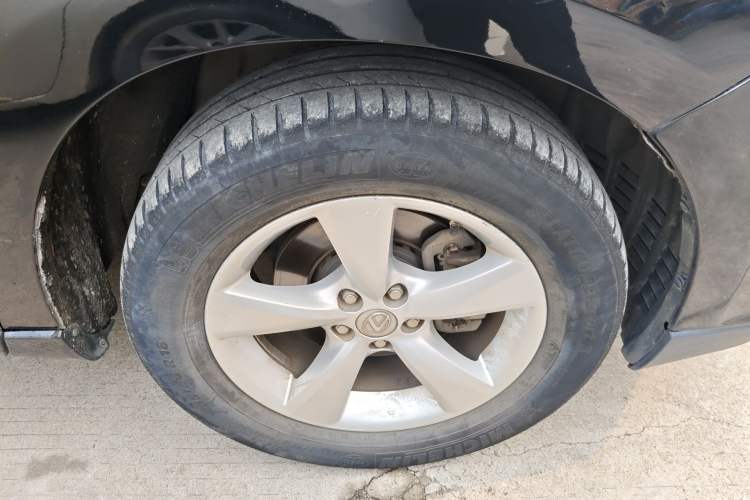 Used Lexus RX Classic 2012 270 Elegant Edition Right Front Wheel Hub