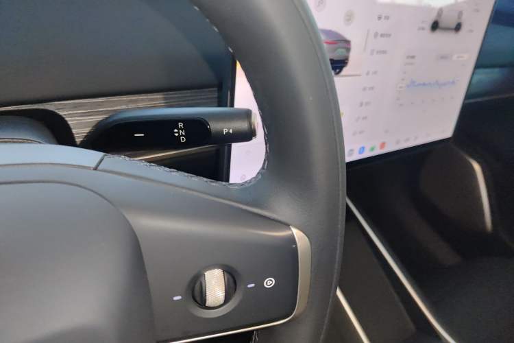 Used ONVO L60 2024 60 kWh Rear-Drive Version