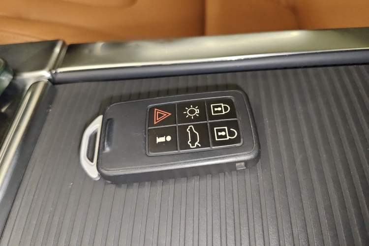 Used Volvo S60 2015 S60L T5 Intelligent Drive Edition