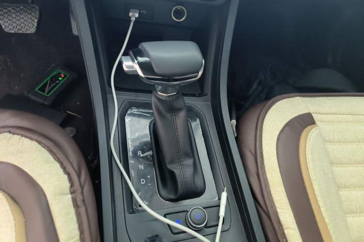 Used Chery Tiggo 3X 2024 1.5L CVT Excellence Edition Gear Lever