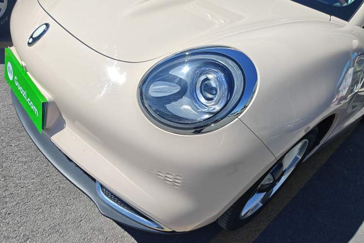 Used ORA Good Cat 2023 401 km Standard Range Prestige Version Lithium Iron Phosphate Left Front Headlight