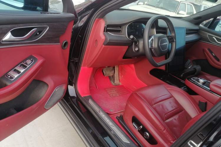 Used SERES SF5 2021 Four-Wheel Drive Freedom Expedition Edition