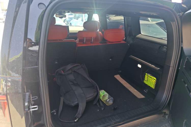 Used Ford Bronco 2026 Model Ink Diamond Range-Extended Trunk