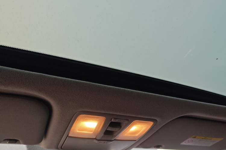 Used Hyundai ix25 2015 1.6L Automatic Two-Wheel Drive Smart GLS Trim
