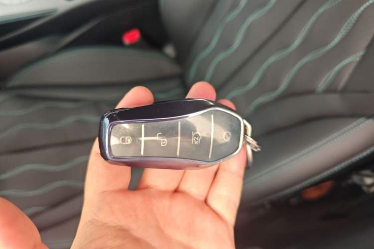 Used BYD Seal 06 New Energy 2024 DM-i 120KM Flagship Model Vehicle Key