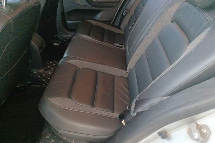 Used Volkswagen Bora 2014 1.6L Automatic Comfort Model Left Rear Seat