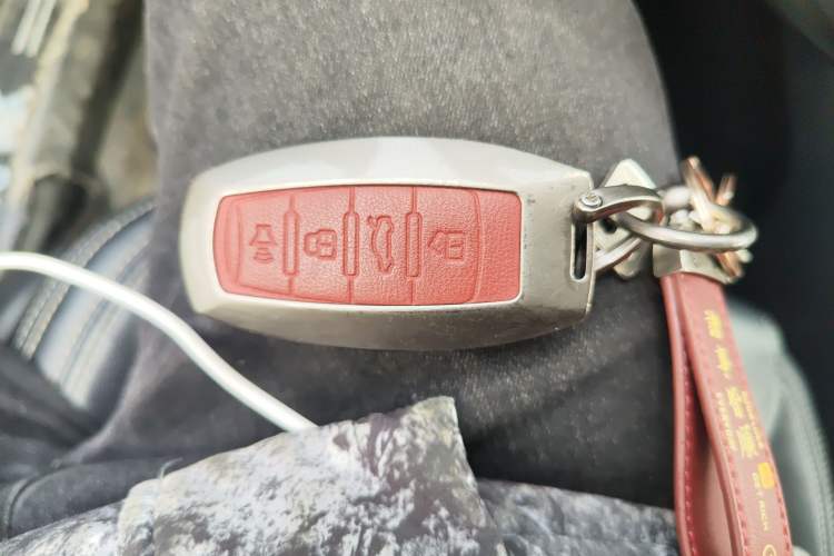 Used Haval H6 2017 Blue Label 2.0T Automatic Two-Wheel Drive Smart Edition
