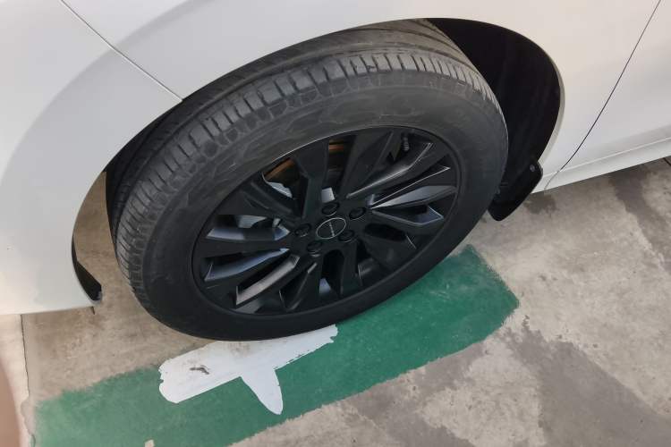 Used FORTHING T5 EVO 2021 1.5TD DCT Diamond Edition