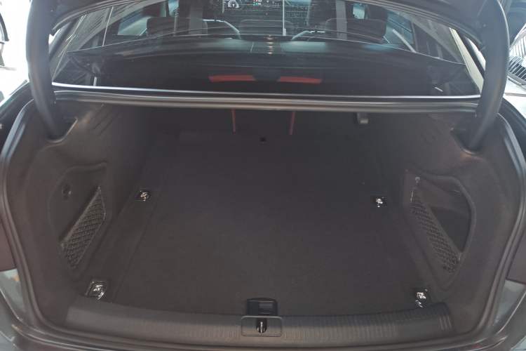 Used Audi A4L 2023 40 TFSI Luxury Dynamic Model