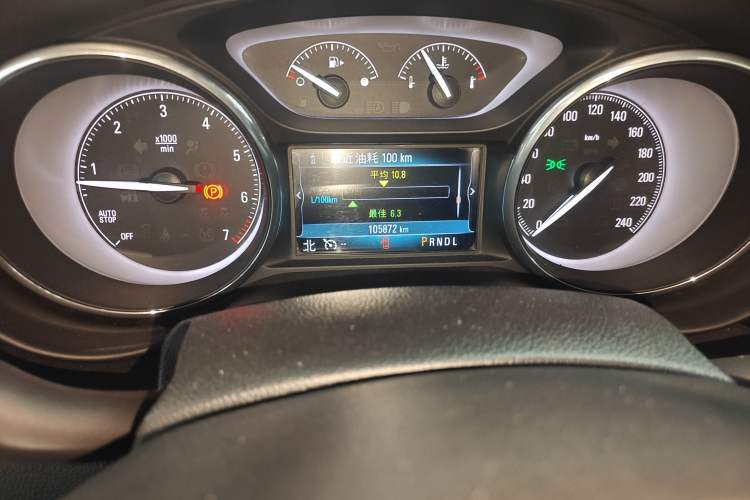 Used Buick Envision 2018 28T Four-Wheel Drive Elite Version Odometer Close Up