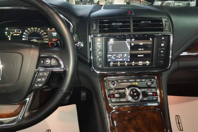 Used Lincoln Continental 2018 2.0T Two-Wheel Drive Deluxe Edition Gear Lever