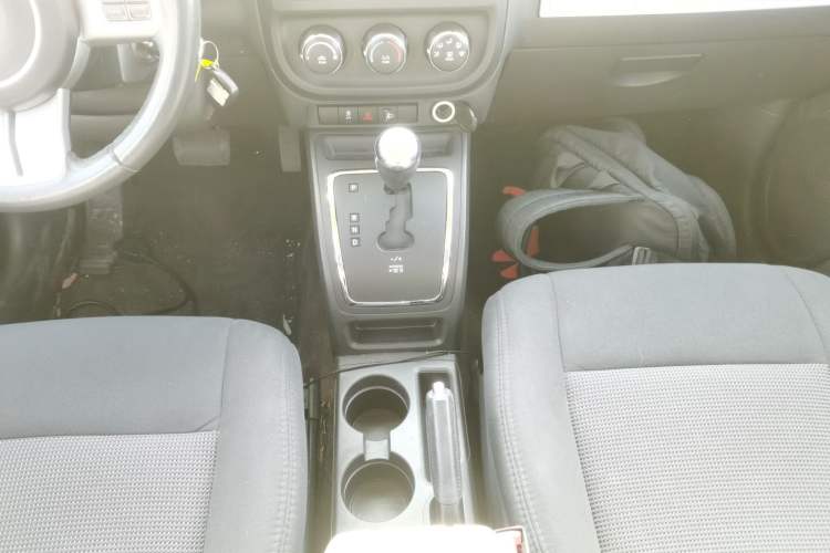 Used Jeep Compass 2014 Revised Version 2.0L Two-Wheel Drive Entry-Level Edition