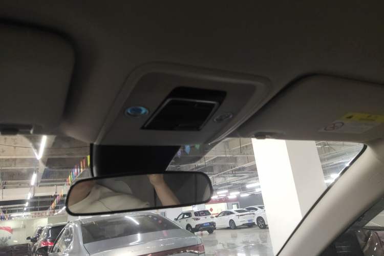 Used BYD Yuan PLUS 2024 Honor Edition 430KM Leading Model Headliner