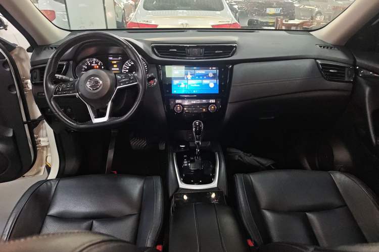 Used Nissan X-Trail 2019 2.5L CVT Smart Connect Luxury Edition 4WD
