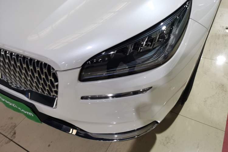 Used Lincoln Corsair 2021 2.0T Two-Wheel Drive Deluxe Edition
