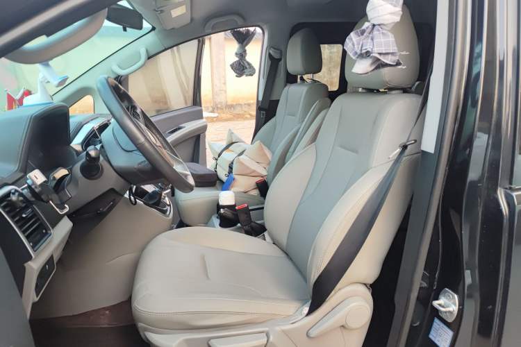 Used JAC Refine M4 2018 1.5T Manual Hybrid Luxury Smart Version