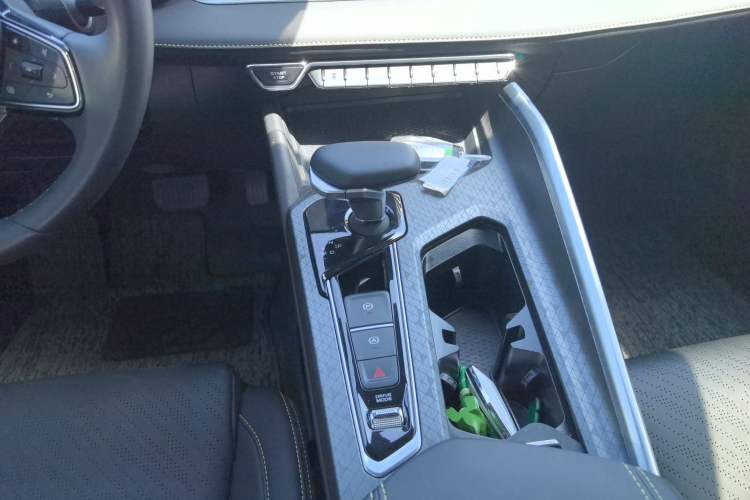 Used Geely Auto Preface 2023 1.5TD Kunlun Edition
