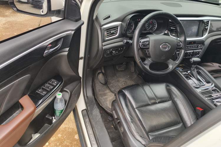 Used GAC Trumpchi GS7 2017 320T Two-Wheel-Drive Luxury Model