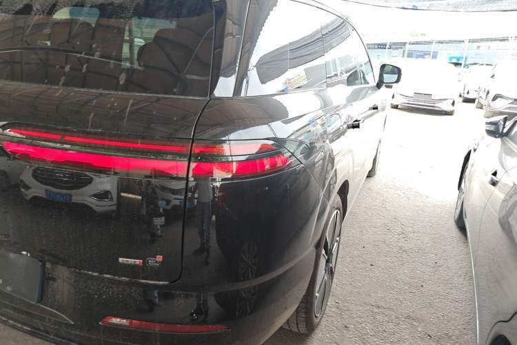 Used Denza N8L 2025 Model Flagship Model