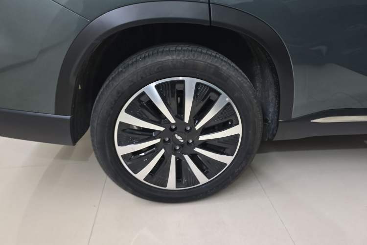 Used Chery Fengyun T8 2025 1.5T 130km Deluxe Version 5 Seats