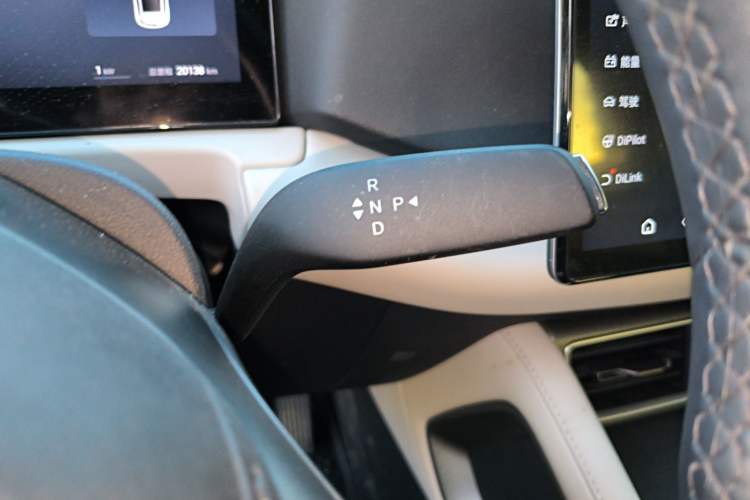 Used BYD Yuan UP 2025 Intelligent Driving Version 401 KM Dynamic Edition