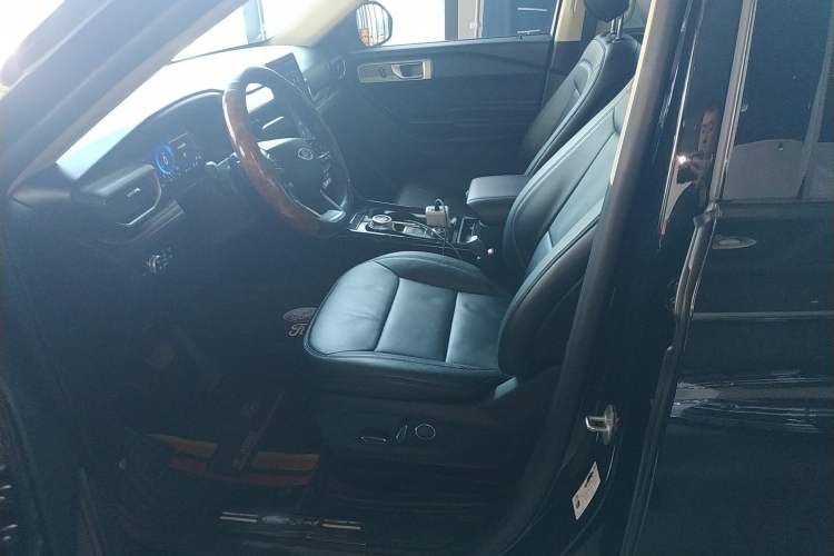 Used Ford Explorer 2020 EcoBoost 285 4x4 Titanium Edition 7-Seater