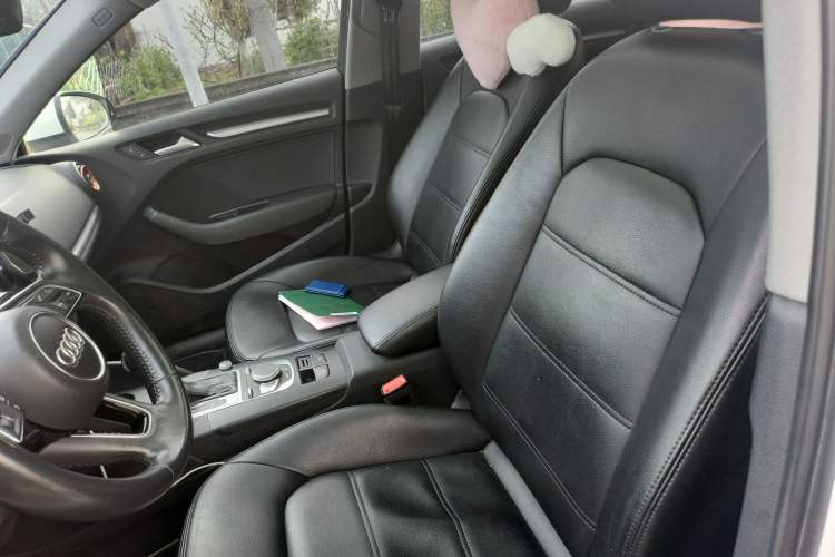 Used Audi A3 2020 Restyled Sportback 35 TFSI Entry-Level China VI Emission Standard
