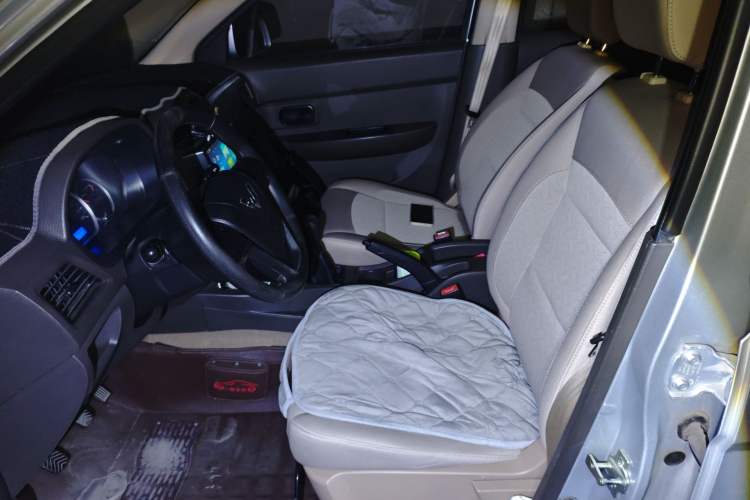 Used Wuling Hongguang 2014 1.5L S Standard Version Left Front Seat