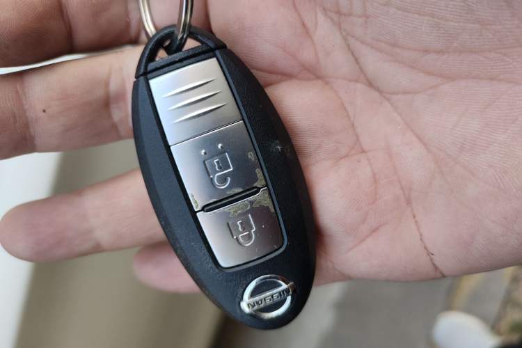 Used Nissan Tiida 2016 1.6L CVT Smart Drive Edition