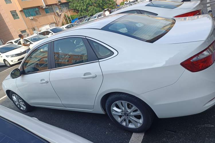 Used Chery Arrizo 7 2015 1.6L CVT ZhiShang Edition