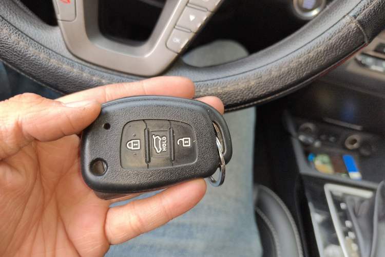 Used Hyundai Mistra 2017 1.6T Automatic Smart GLS China V Standard Vehicle Key