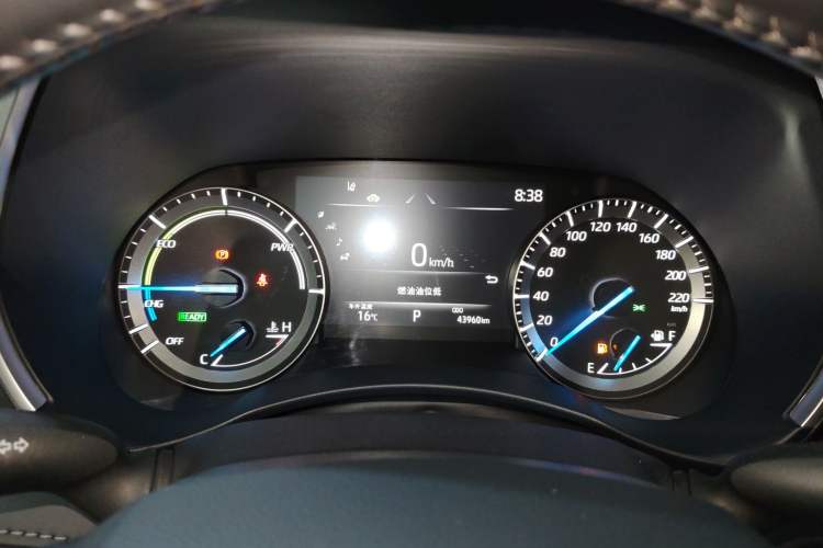 Used Toyota Highlander 2023 2.5L Smart Electric Hybrid Dual-Engine Four-Wheel Drive Prestige Version – 7 Seats
