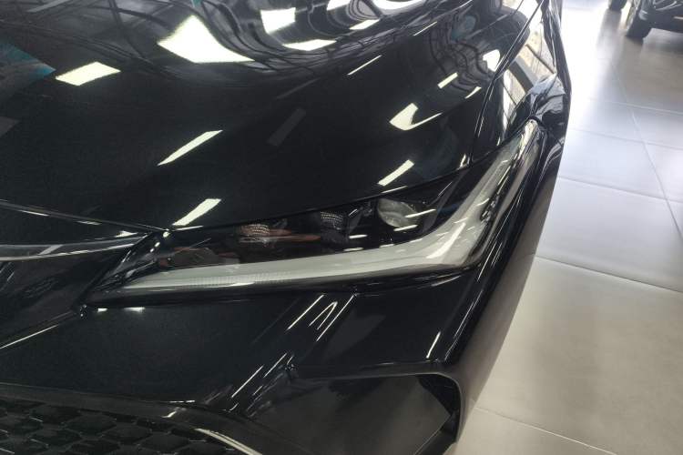 Used Toyota Avalon 2023 2.5L Luxury Edition