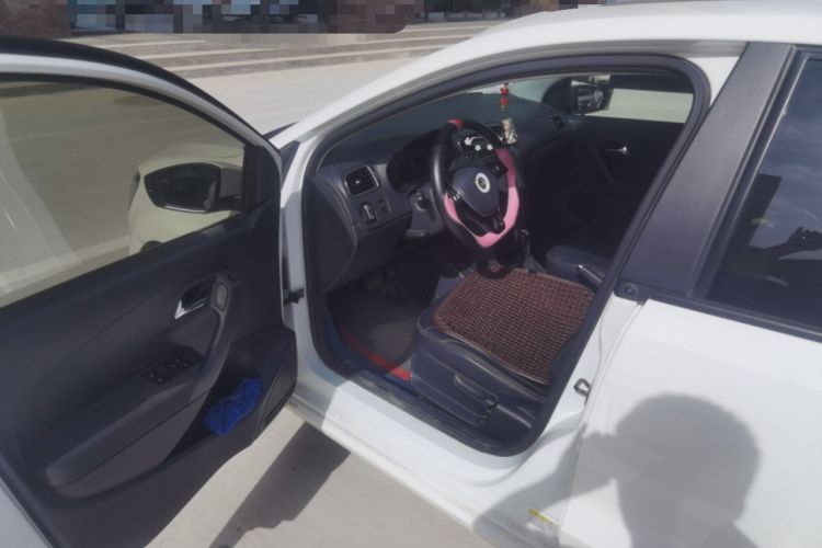 Used Volkswagen Polo 2018 1.5L Automatic Enjoyment Model
