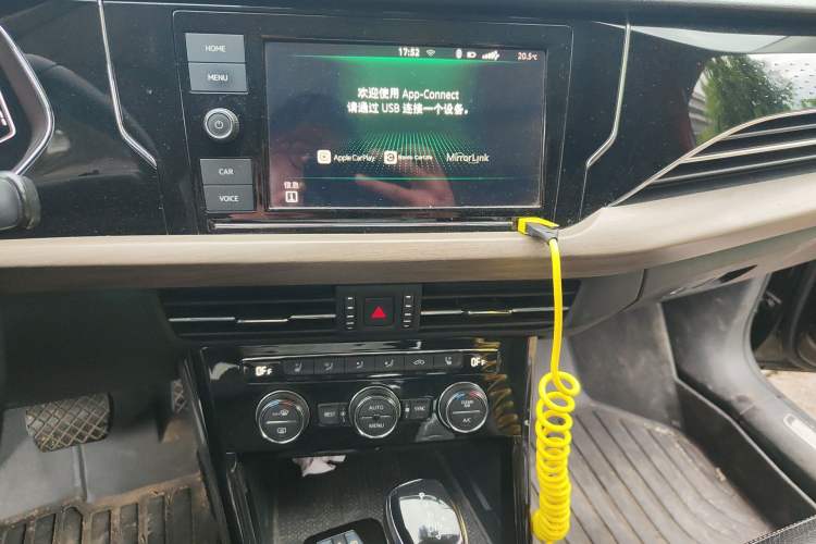 Used Volkswagen Passat 2019 330TSI Luxury Edition China VI Standard