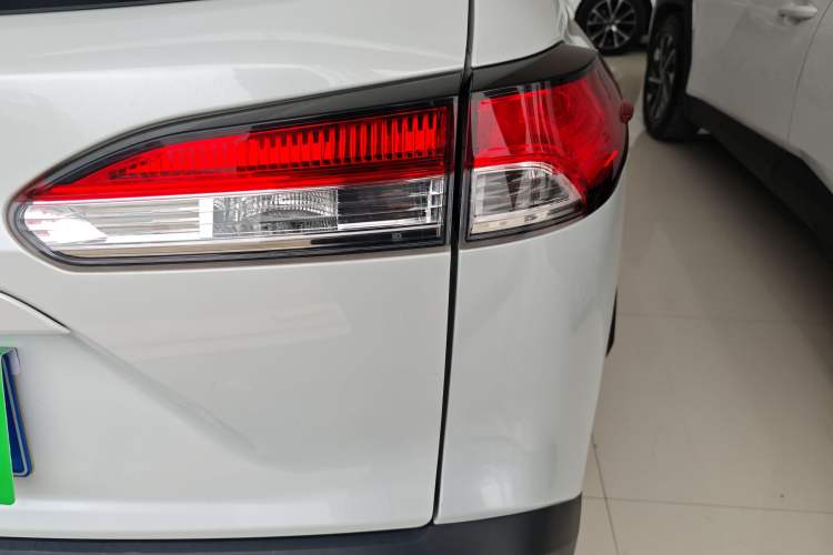 Used Toyota FRONTLANDER 2023 2.0L CVT Elite Edition Exterior 3